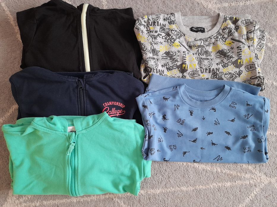 Zestaw bluz dla chlopca 122/128