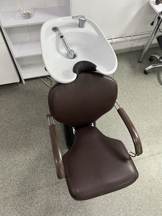 Мебель для салона красоты б/у