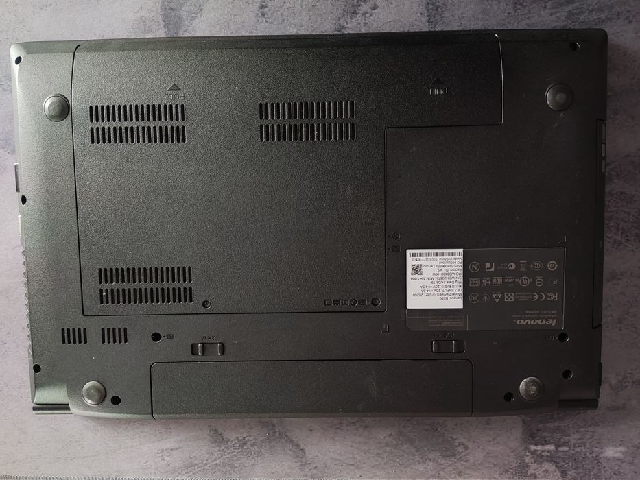Продам ноутбук Lenovo b590