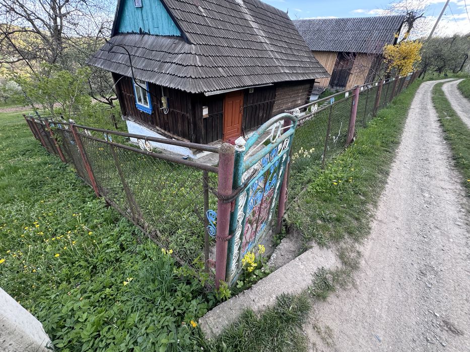 Паркан металевий