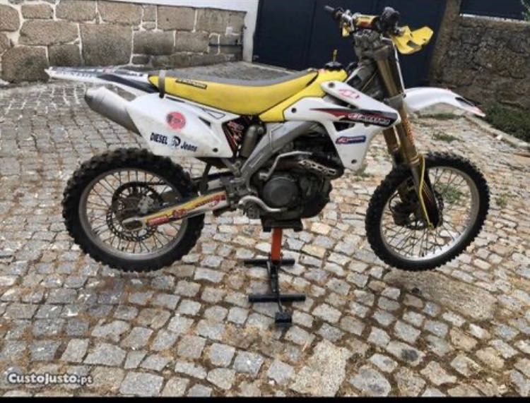SUZUKI RMZ 450 impecavel