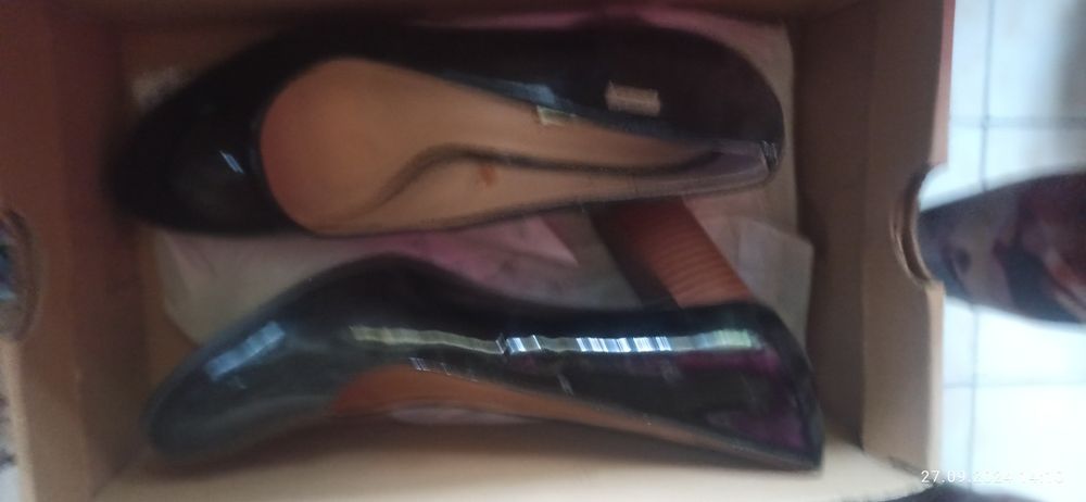 Gratis jedna para 41 Buty rozm 41 nowe