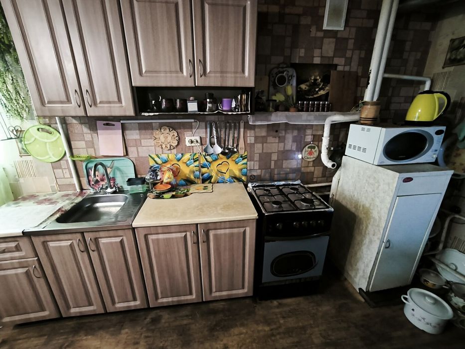 Просторий будинок в Карнаухівці