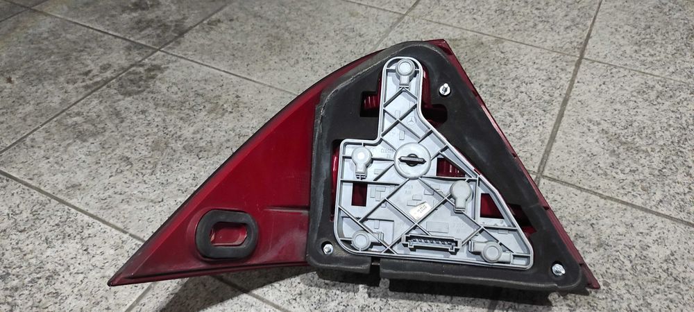 Farol Traseiro para Mercedes Classe C Sedan W203