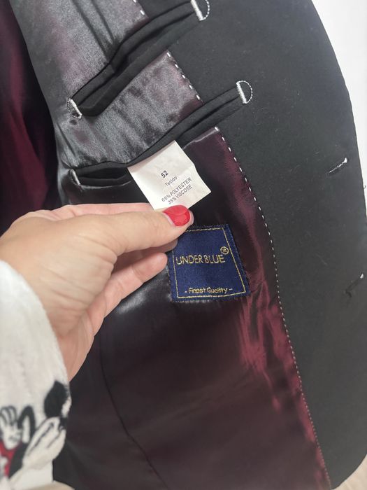 Blazer 52 Under Blue Gold Line