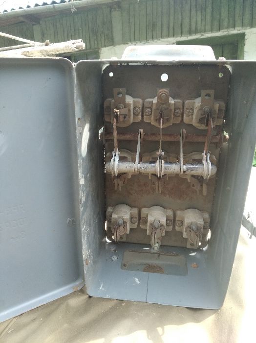 Продаж житлового будинку