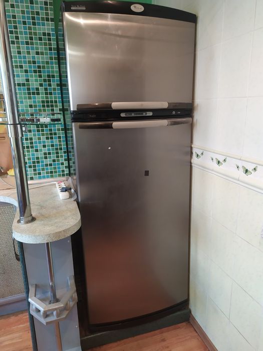 Холодильник Whirpul nofrost