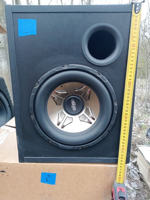 Автомобільний сабвуфер 300w