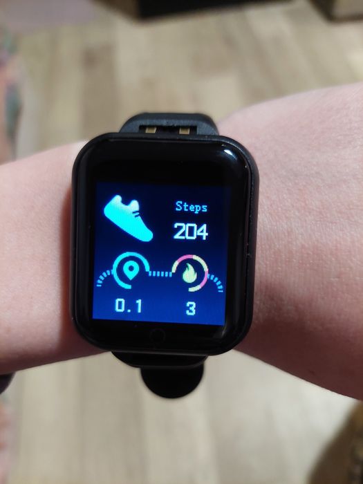 Новий смарт годинник.