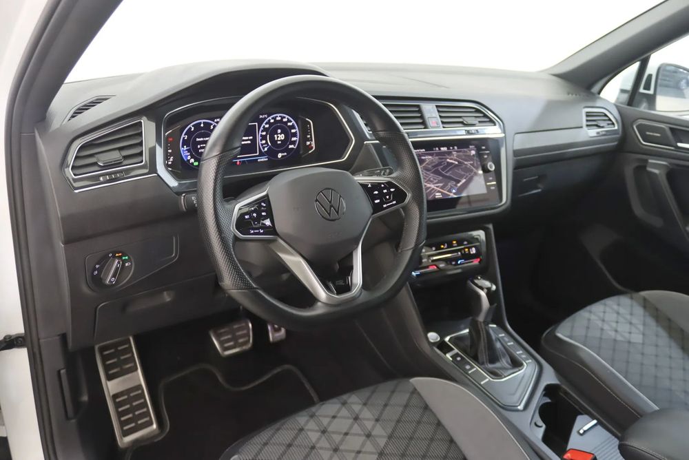 VW Tiguan Allspace 1.5 TSI R-Line DSG
