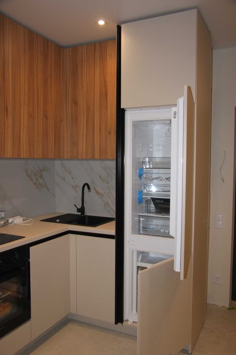 Кухня на замовлення, меблі на замовлення, Кухня Колона, під ключ