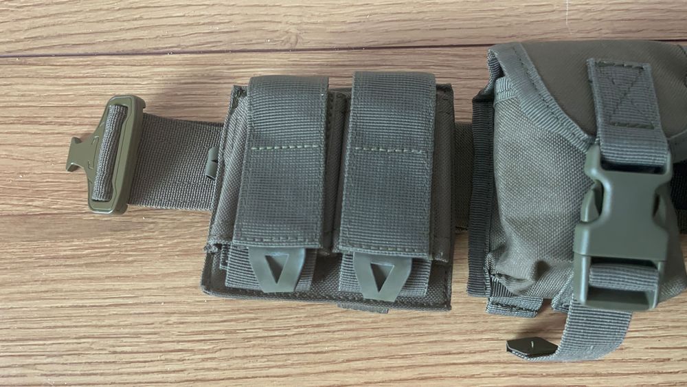 Pas oliwkowy męski / damski