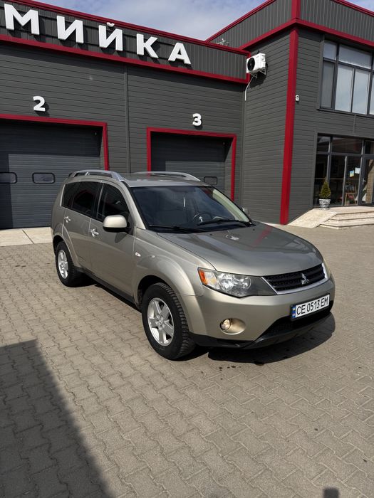 Mitsubishi Outlander II