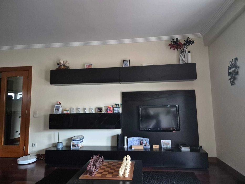 Móvel TV por módulos grande, madeira maciça