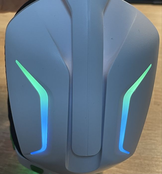 Продам наушники WESEARY WG1