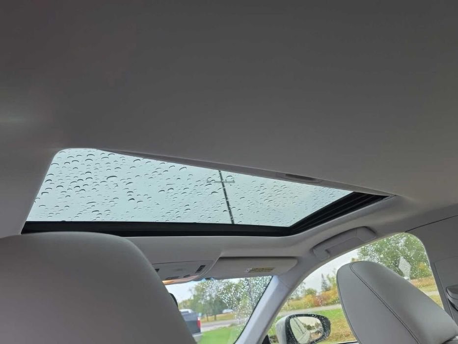 Lexus ES 350      2015