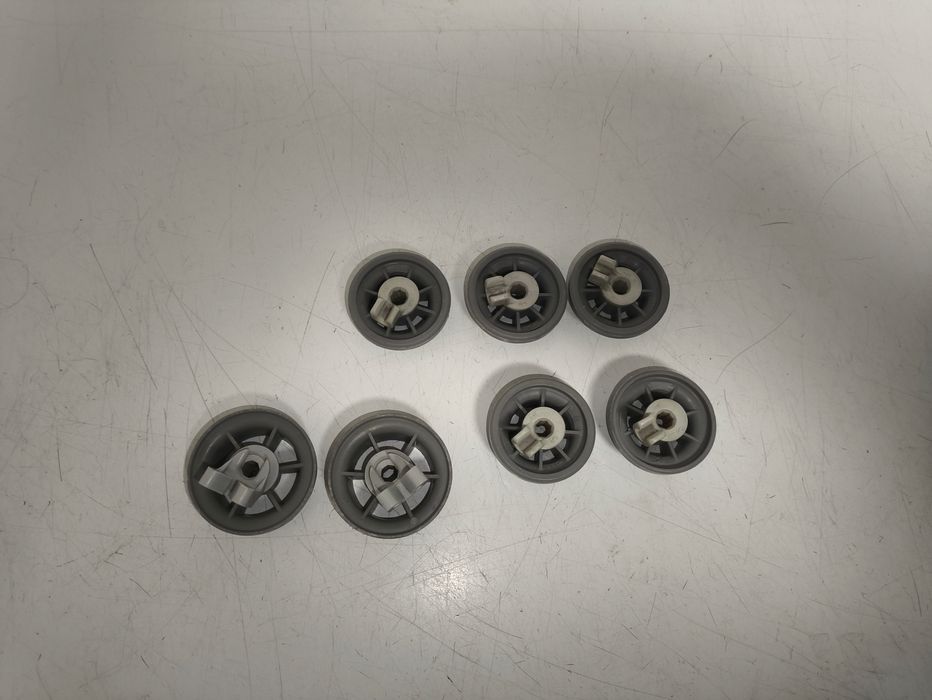 Kólka do prowadnic kosza zmywarki