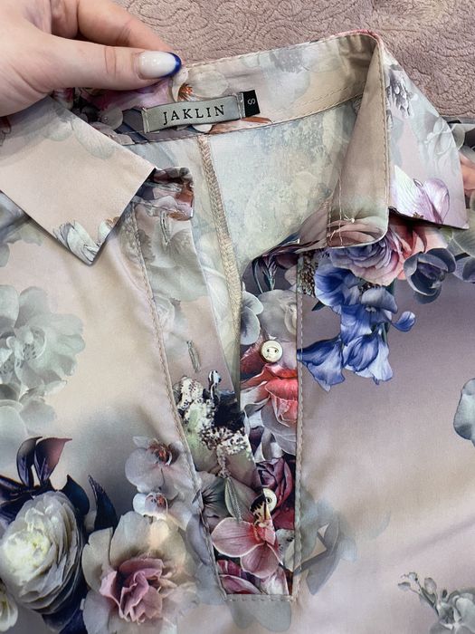 Плаття з квітковим принтом