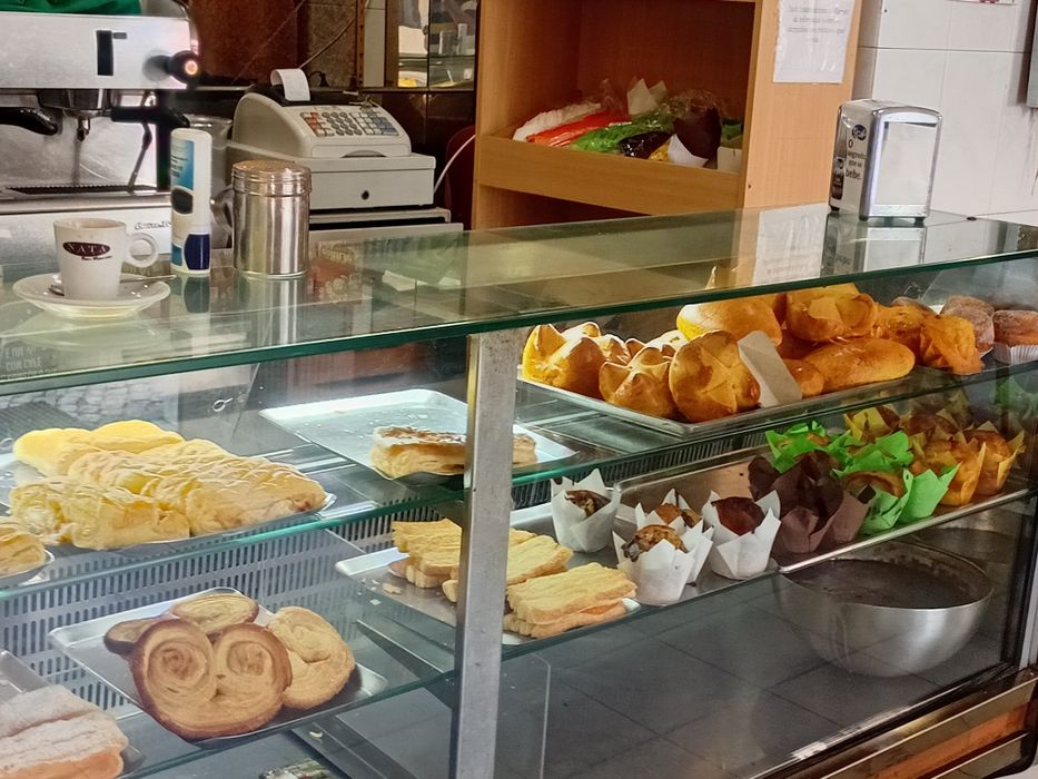 Cendencia de cota cafe pastelaria