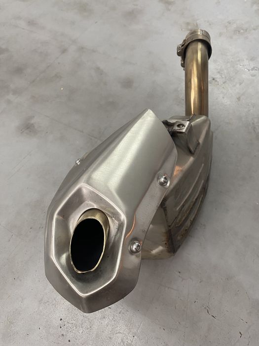 Escape Benelli TRK 502 Original