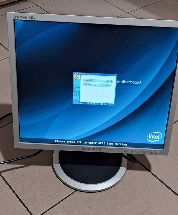 Монітор Samsung SyncMaster 740n (17")