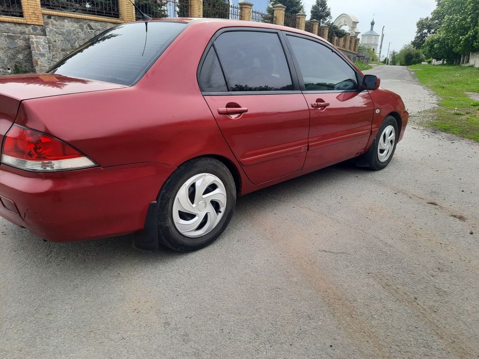 Mitsubishi Lancer