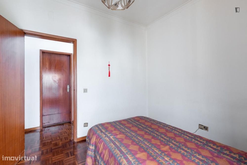 Quarto - localizado em Arregaça Coimbra