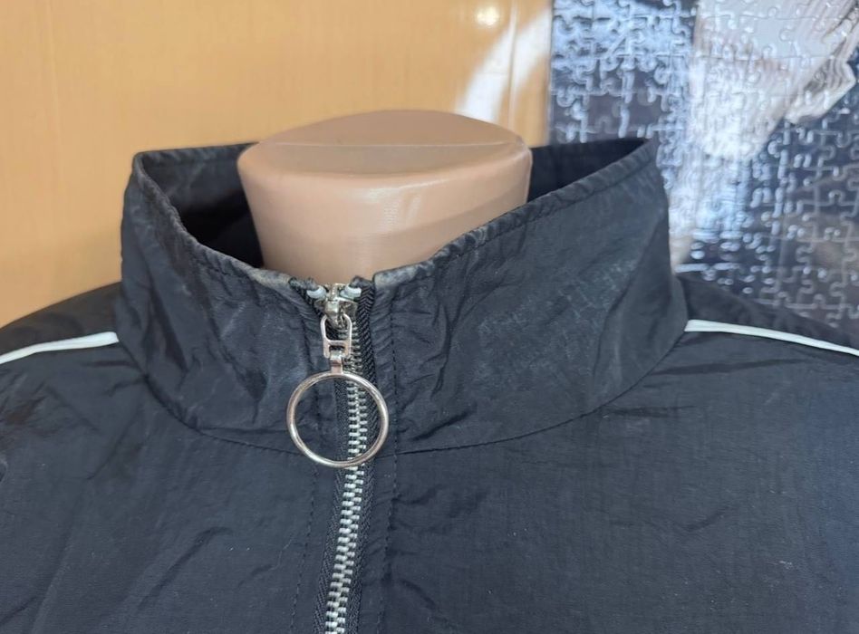 Жіноча куртка PLT