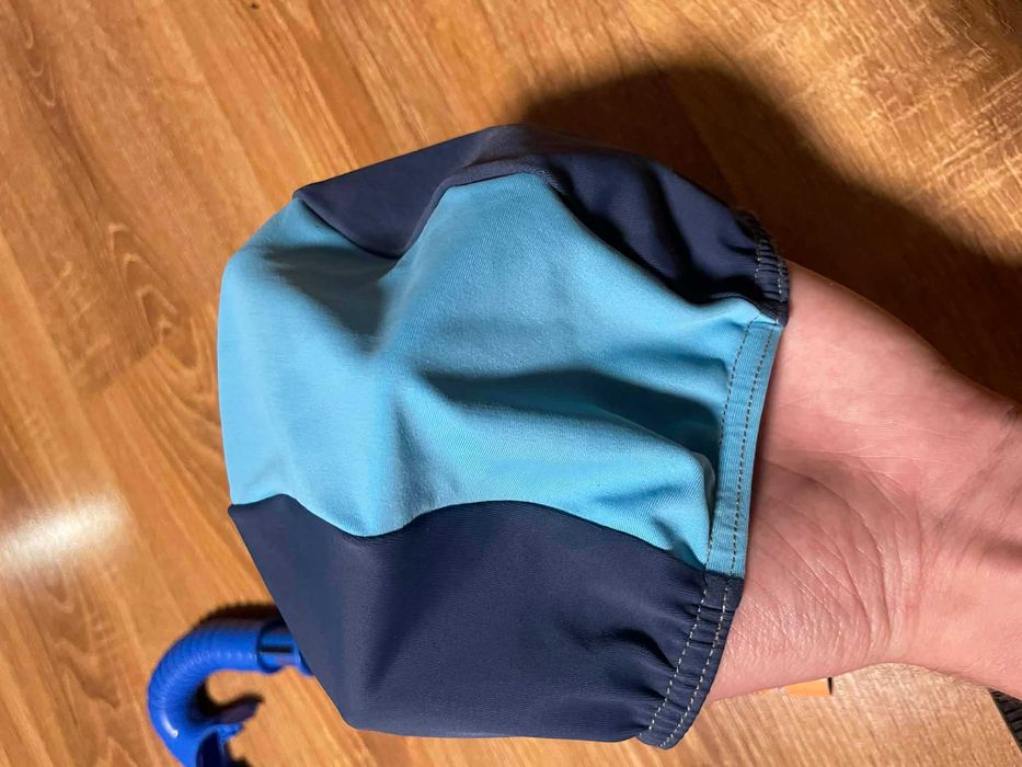 akcesoria basenowe płetwym spodenki, okularki, czepek, rurka, gogle