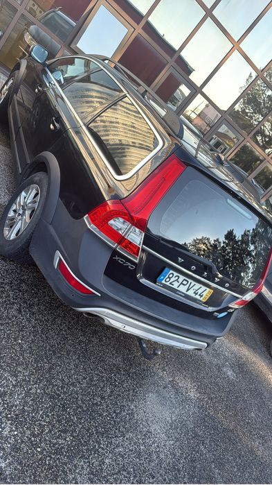 Volvo xc70 FWD 2015
