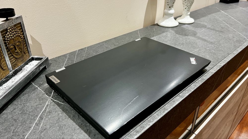 Lenovo ThinkPad P15 I7-10850H/32Gb/SSD/nVidia Quadro T2000 4Gb