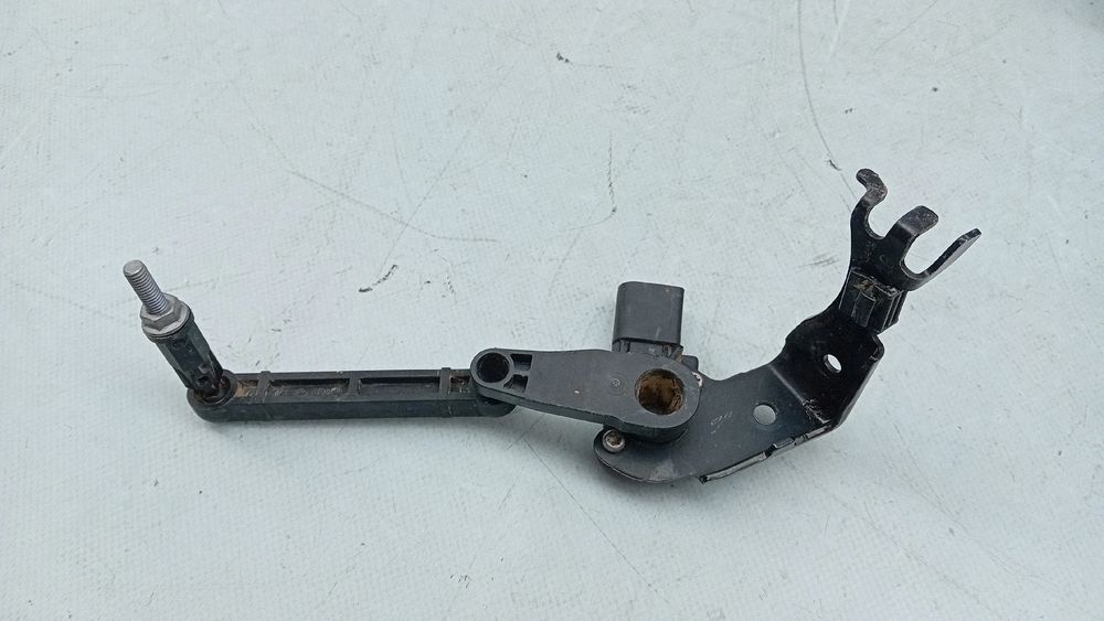Sensor do nível de suspensão AUDI A5 (FU2)