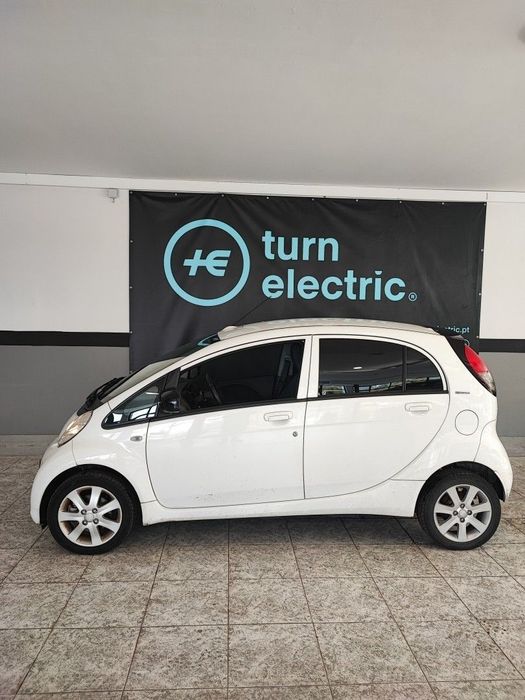 Peugeot iOn Standard