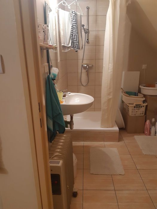 Sprzedam lokal mieszkalny w budynku wolnostojącym Laskowice Centrum