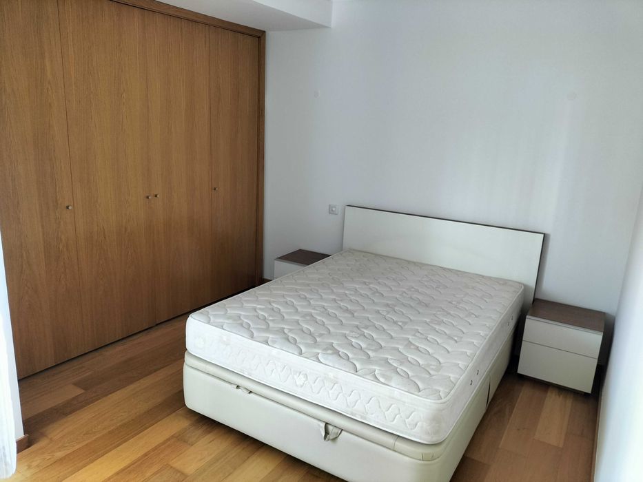 T1 - Disponível 1 Abril