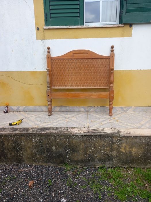 ..cama..pessoa....em optimo estado