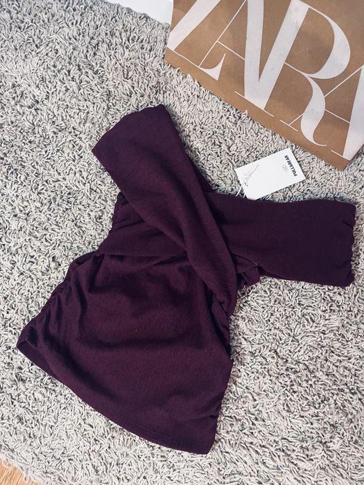 Bordowy top hiszpanka rozm S pull and bear