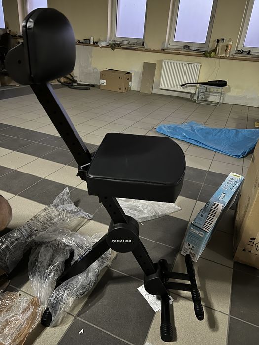 QUIK LOK-DX/749 Hoker muzyka z oparciem i podnóżkiem