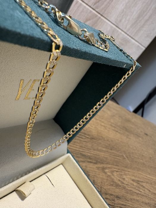 Nowy złoty łańcuszek