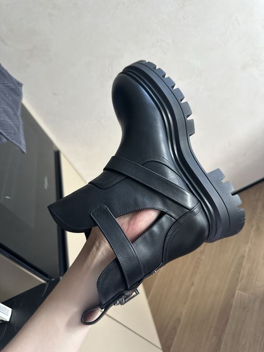 чорні шкіряні черевики Stuart Weitzman Maverick  (ОРИГІНАЛ)