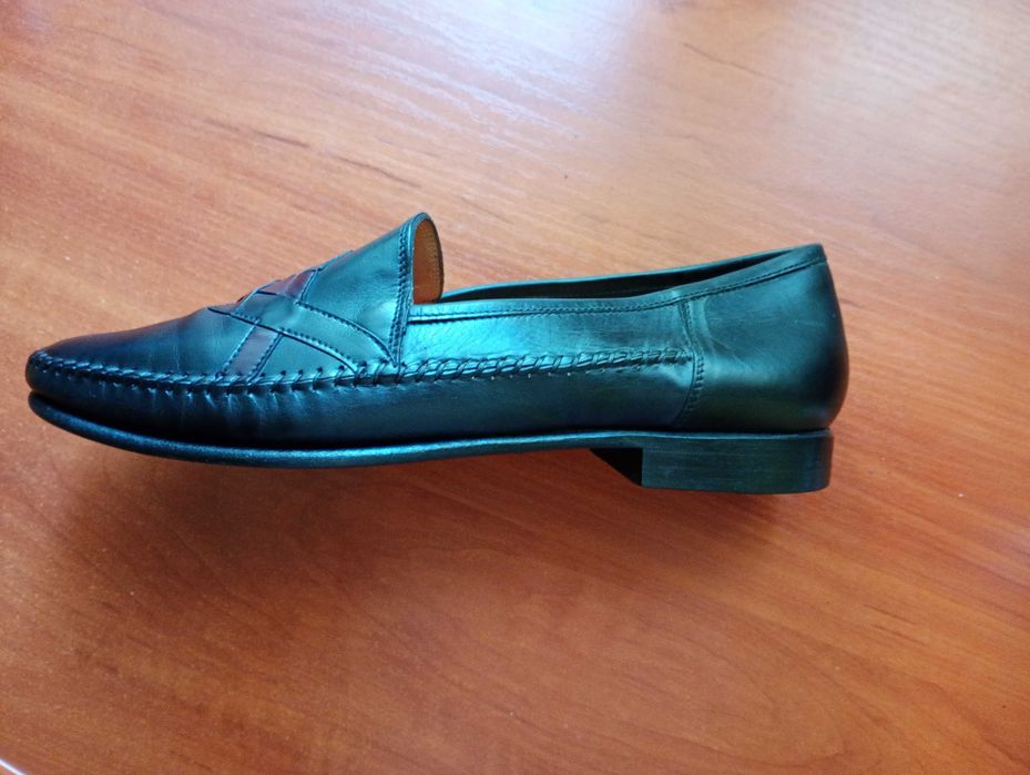 Чоловічі шкіряні туфлі розмір 41,5 (7 1/2) Італія