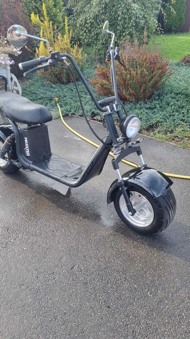 Продам электроскутер maxxter rock