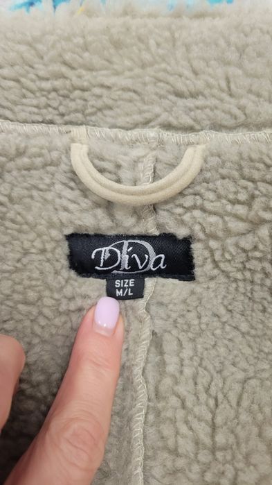 Продам короткую дубленку,дубленку-авиатор.