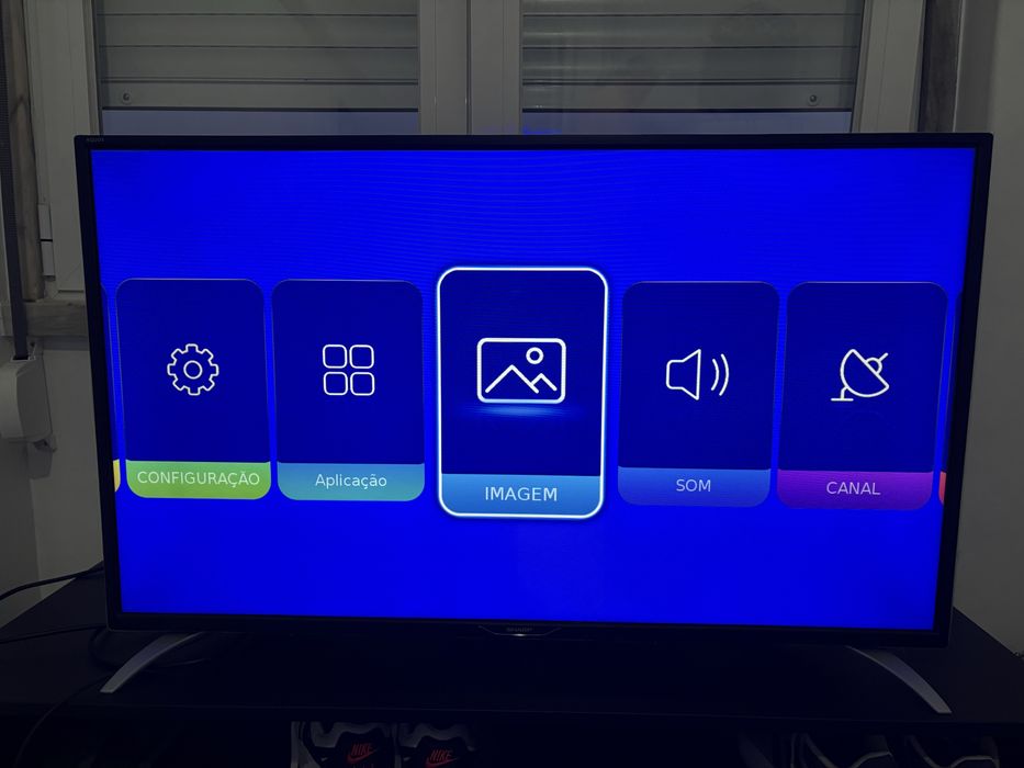 Tv Sharp Aquos 40”