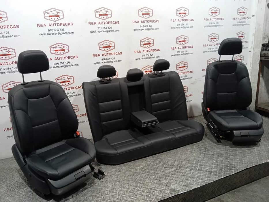 Conjunto de Bancos Elétricos Mercedes Class C W204 Sedan Carro em