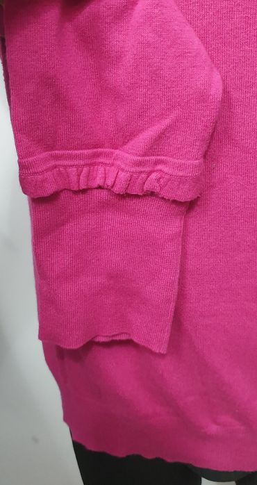 2200 zł w salonie ESCADA SPORT roz. L damski golf Premium