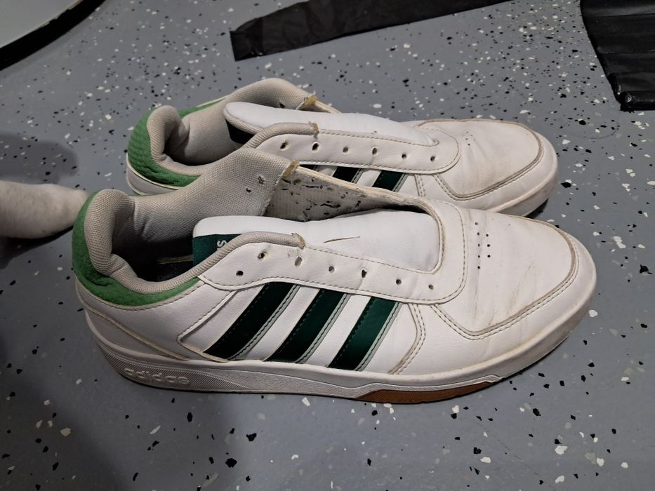 Buty sportowe Adidas rozmiar 42