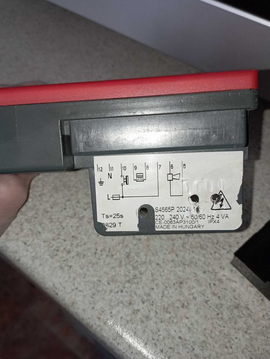 Контроллер розжига Honeywell S4565P 2024