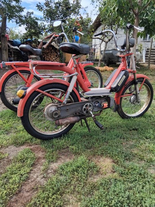 Продам мопед піаджіо за 1 шт