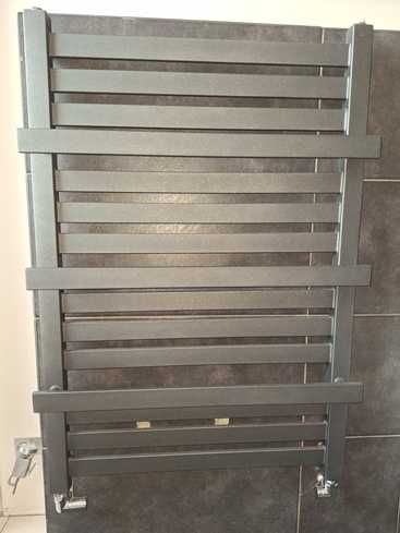Grzejnik Łazienkowy antracytowy wysokość 950x szerokość 640mm
